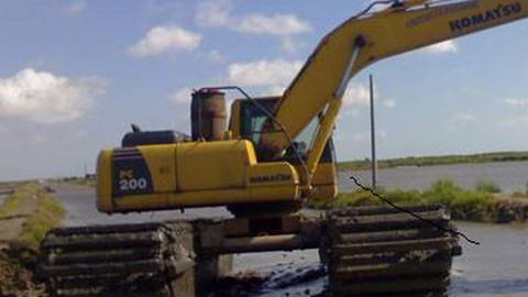 湿地挖掘机租赁